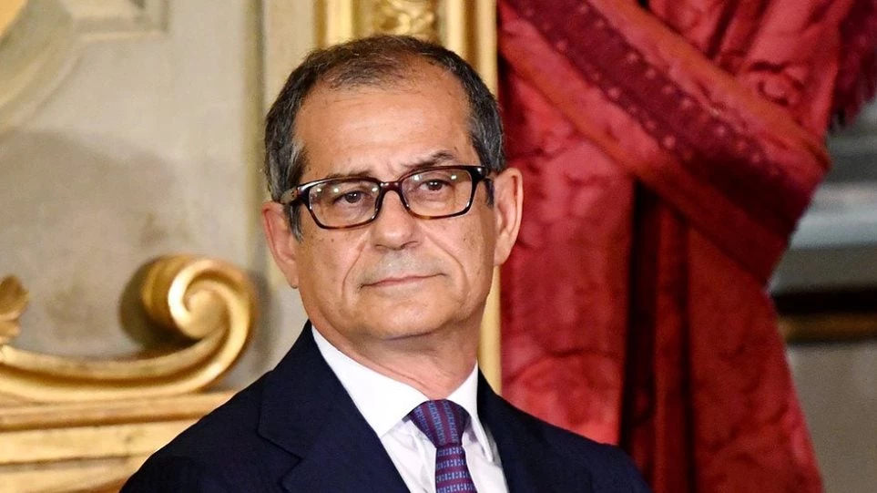 Ιταλός ΥΠΟΙΚ: Η Ρώμη «δεν απειλεί» την Ευρωζώνη ή τη σταθερότητα της ΕΕ